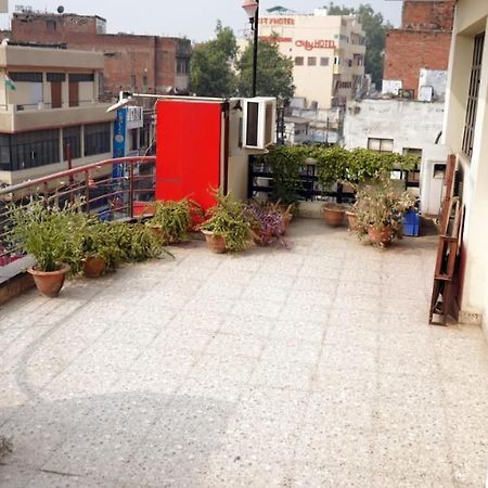 Hotel Atithi Niwas Allāhābād Junction المظهر الخارجي الصورة