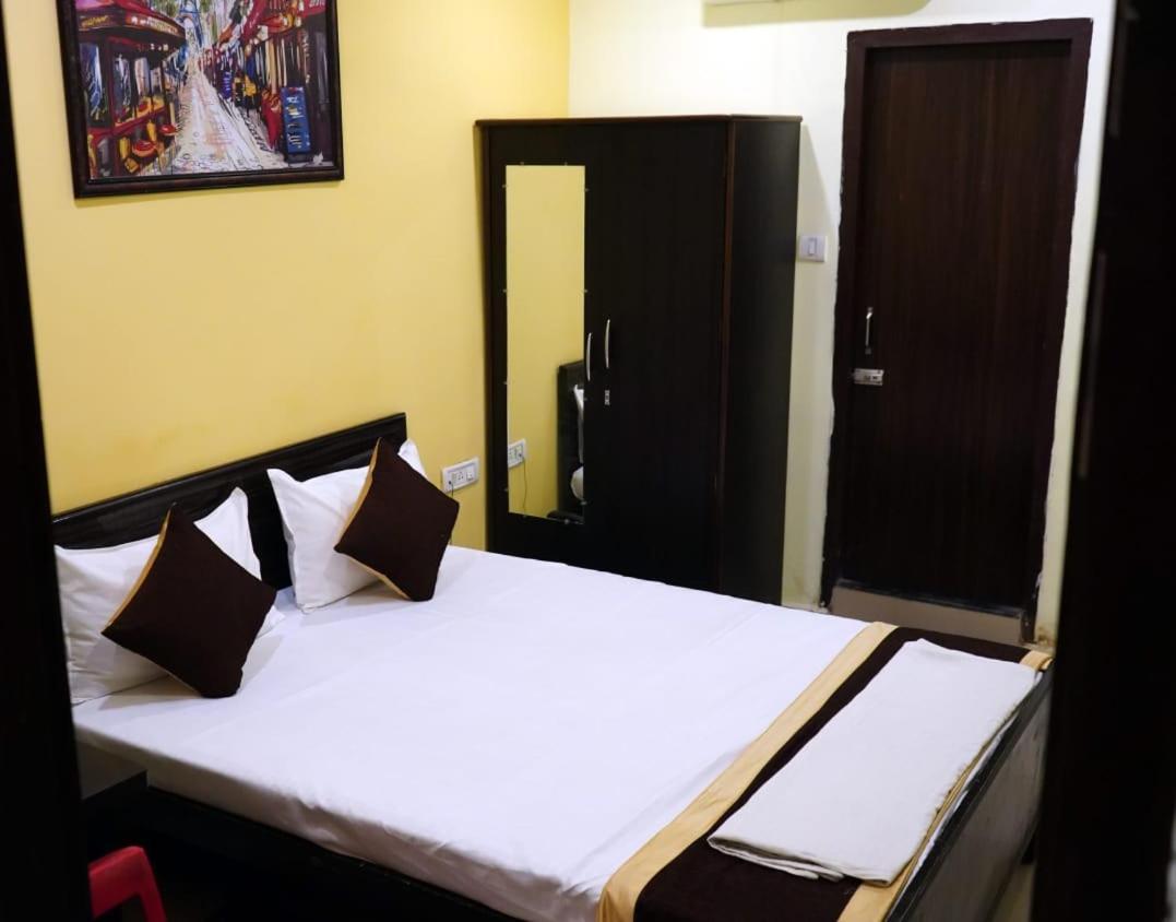 Hotel Atithi Niwas Allāhābād Junction المظهر الخارجي الصورة
