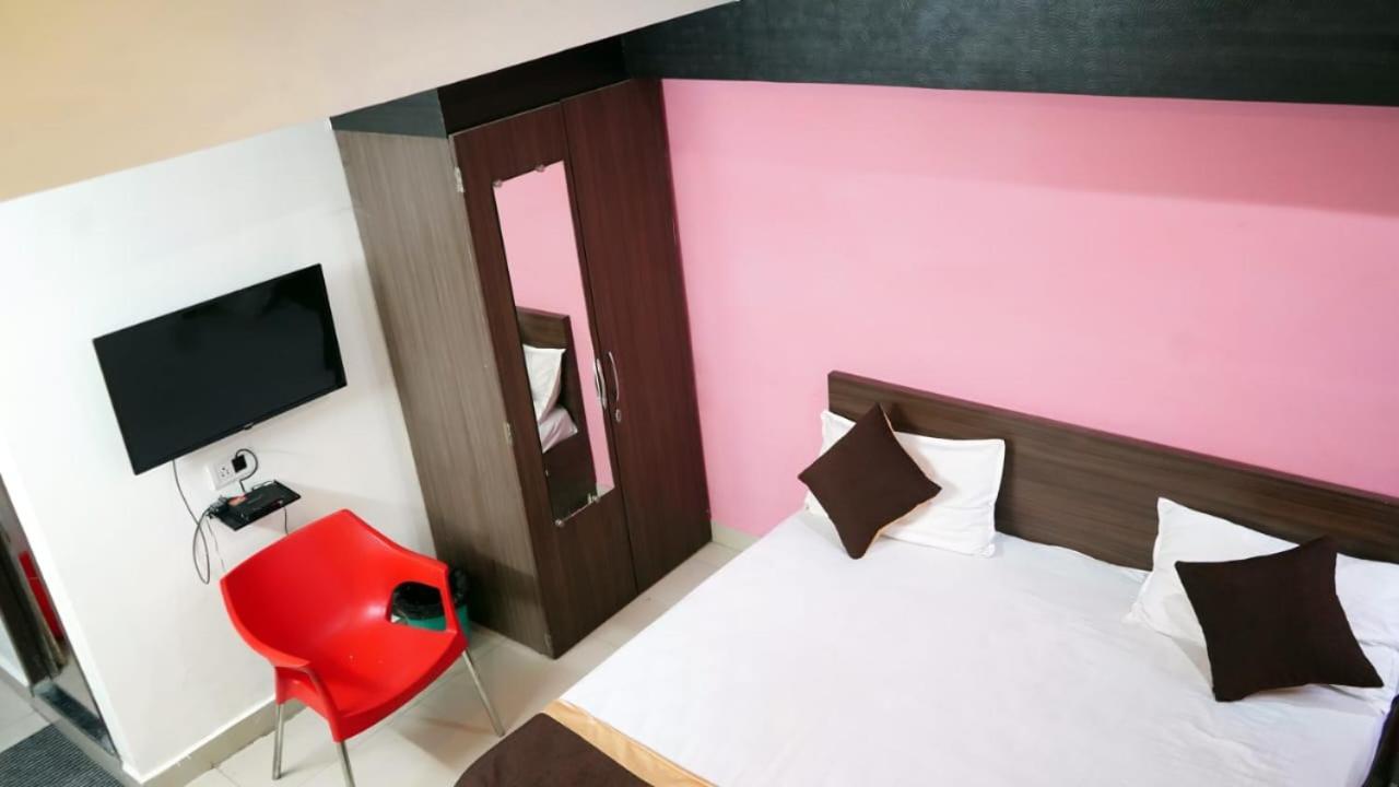 Hotel Atithi Niwas Allāhābād Junction المظهر الخارجي الصورة
